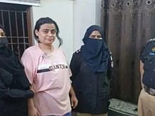 منشیات اسمگلنگ کیس: ملزمہ پنکی نارمل کپڑے منگواکر پہن سکتی ہے ہمیں اعتراض نہیں، ویمن جیل سپرنٹنڈنٹ 3 urdu news update Drug Smuggling Case